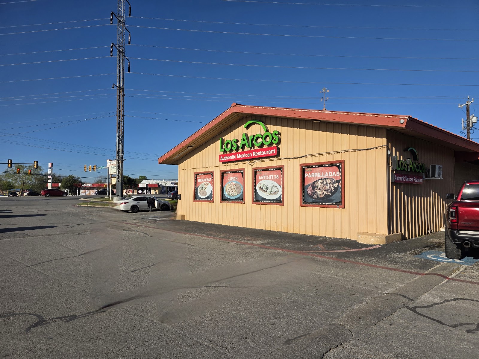 Los Arcos Mexican Restaurant photo 3