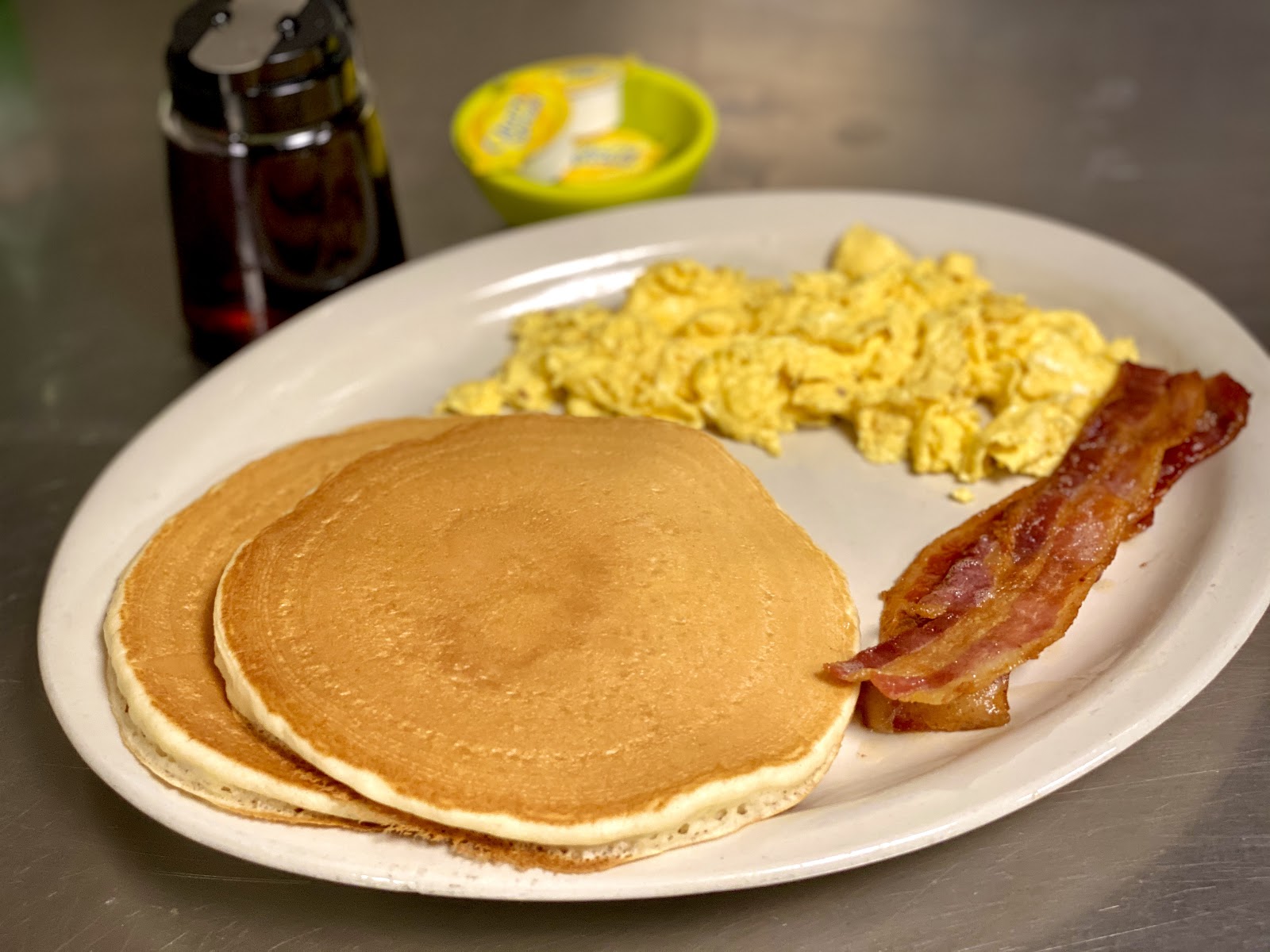 Pancakes and bacon at Los Arcos Mexican Restaurant